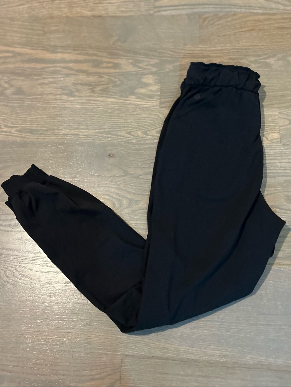 lululemon Black stretch high rise jogger size 6